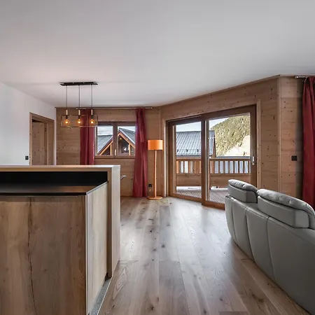 T4 A Moriond, A 100m Des Pistes, Avec Parking, Wifi Et Services Inclus - Fr-1-563-48 *